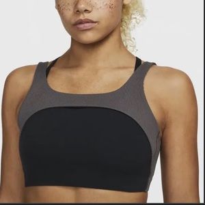 Nike Women's Yoga Indy Sports Bra